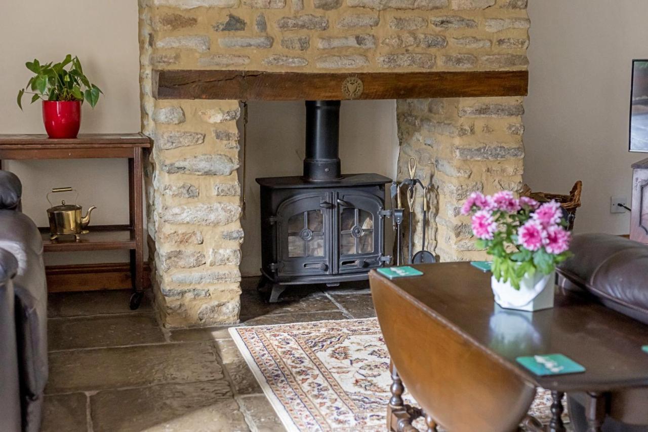 Finest Retreats - Fives Court Cottage North Cheriton Zewnętrze zdjęcie